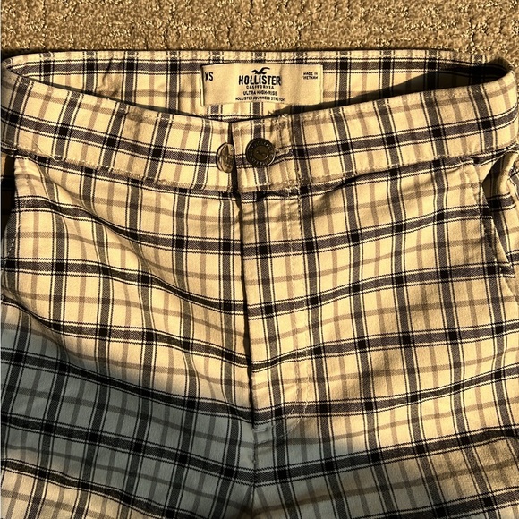 Hollister pants - Picture 2 of 2